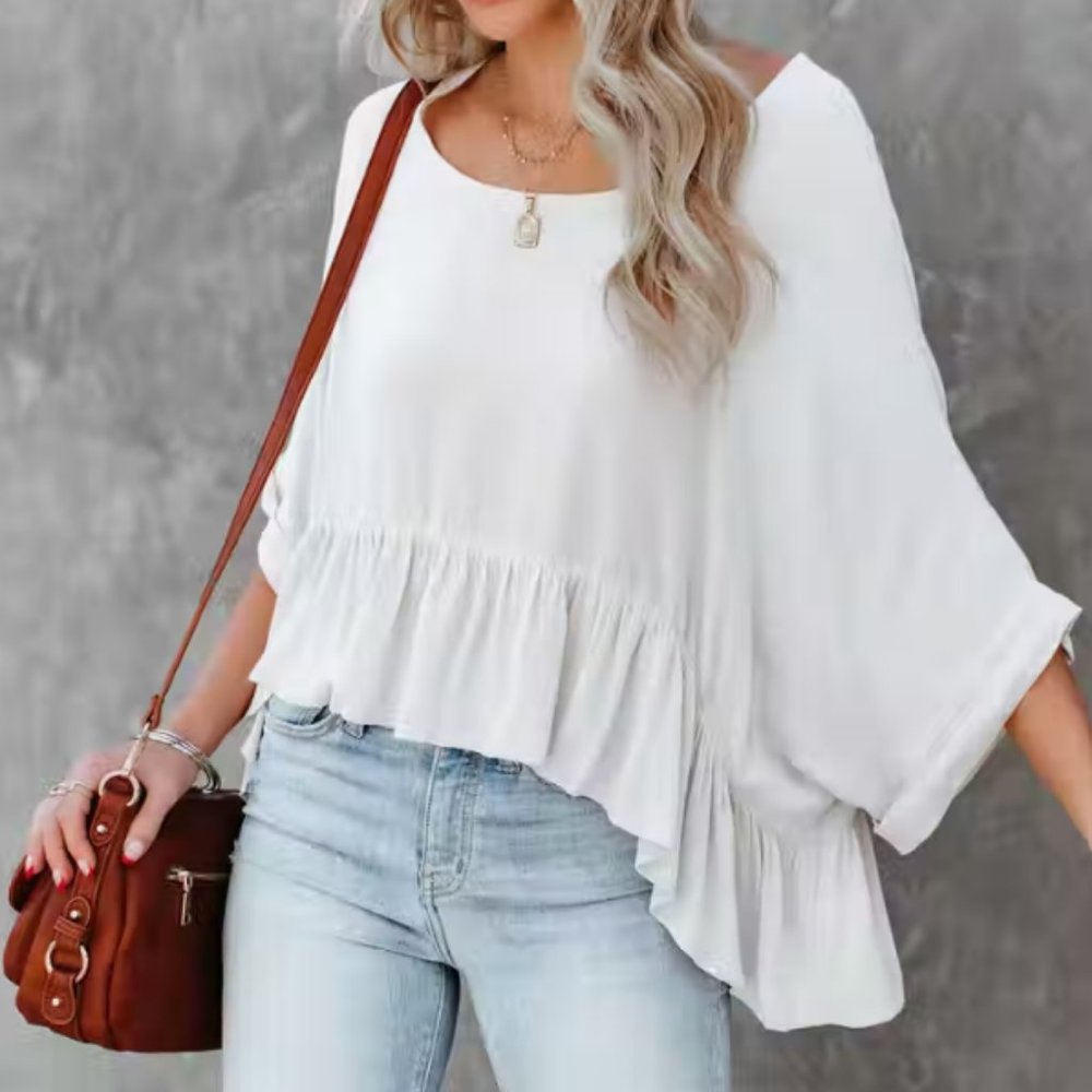 NWT Vici - Miou Muse - Stone White - Large - Raisa Relaxed Peplum Top - NEW